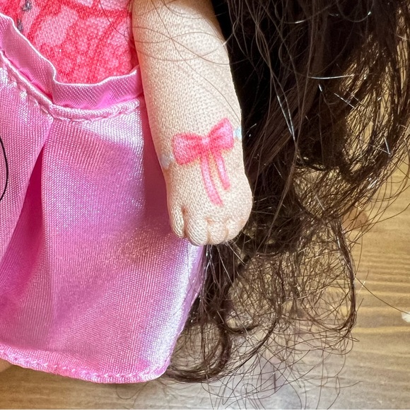 Na Na Na Surprise Doll Fifi Le'Fluff Series 3 - Picture 9 of 9